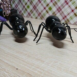 Metal Made in China Black Ants Salt & Pepper Shakers